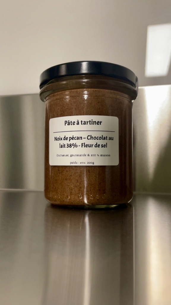 Pâte à tartiner, noix de pécan - chocolat au lait & fleur de sel (200g)